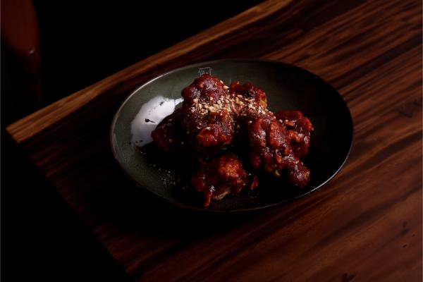 YANGNYEOM CHICKEN / دجاج يانغنيوم